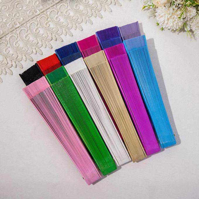 Modieuze Spaanse ventilator Elegante houten handventilator Chinese vintage solide kleur gewone opvouwbare ventilator voor kostuumfeesten Decoraties 6